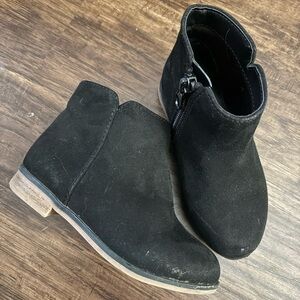 Cat & Jack Black Kids Boots